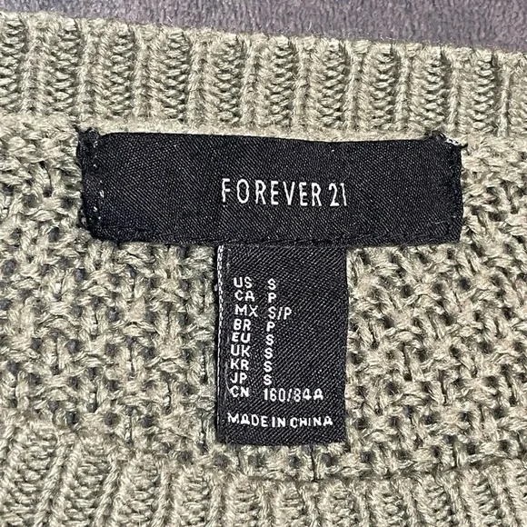 Forever 21 Green Sage Crewneck Sweater with Ribbed Cuffs - Picture 4 of 5